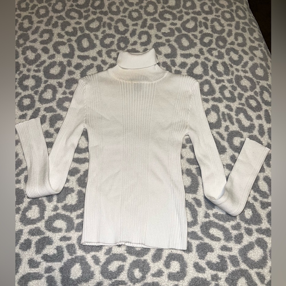 Forever 21 sweater